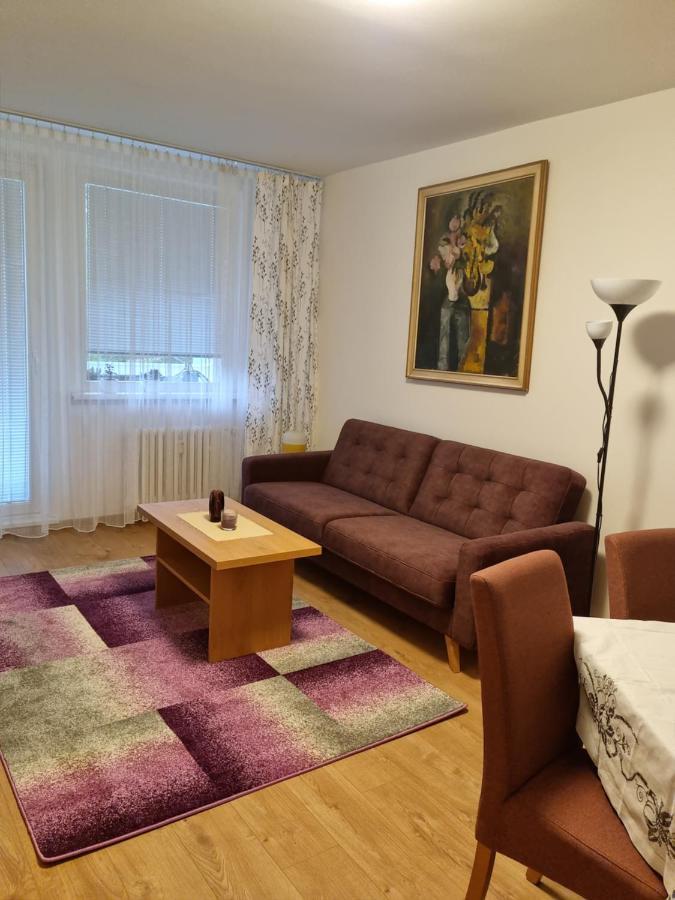 Apartment Nh12 Bratislava Eksteriør bilde